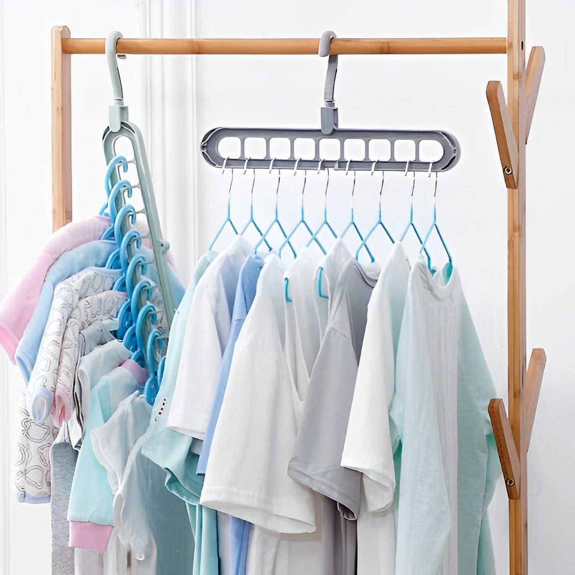 Multi-Port Clothes Hanger